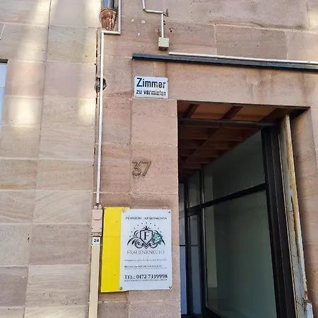 Fogadó City Pansion *